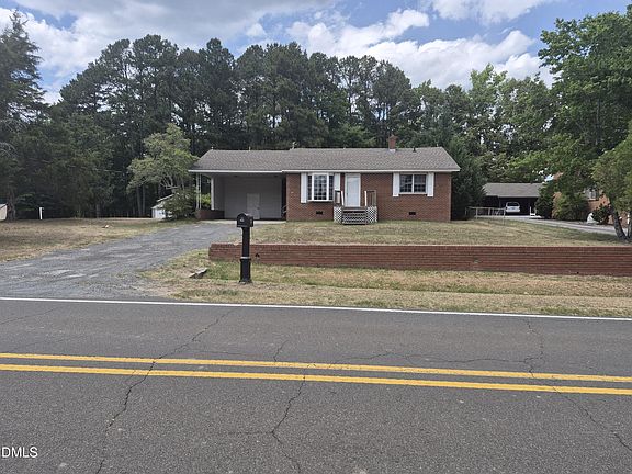 2nd image of 109 Moss Rd