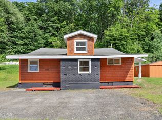 656 Reservoir Rd, North Adams, MA 01247