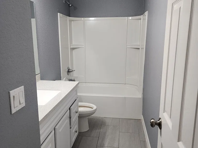 202 Oak Lane Cir — Photo 10
