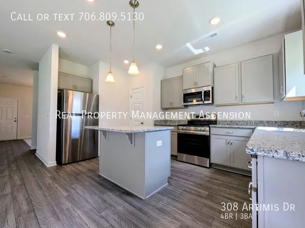 308 Artimis Dr, Tunnel Hill, GA 30755