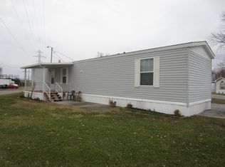 112 Redbud Cir, Anderson, IN 46013