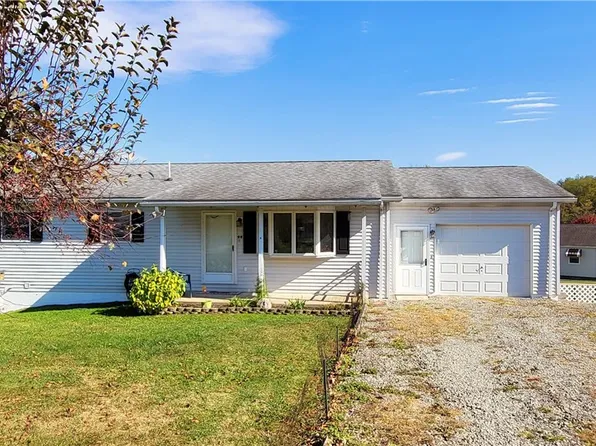 99 Adams Ln, Latrobe, PA 15650