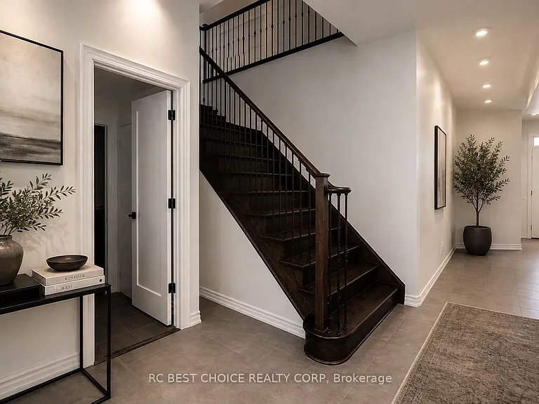 23 Durhamview Cres #MAIN — Photo 6