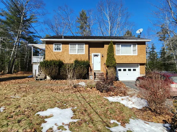 25 Mountain View Drive, Ellsworth, ME 04605