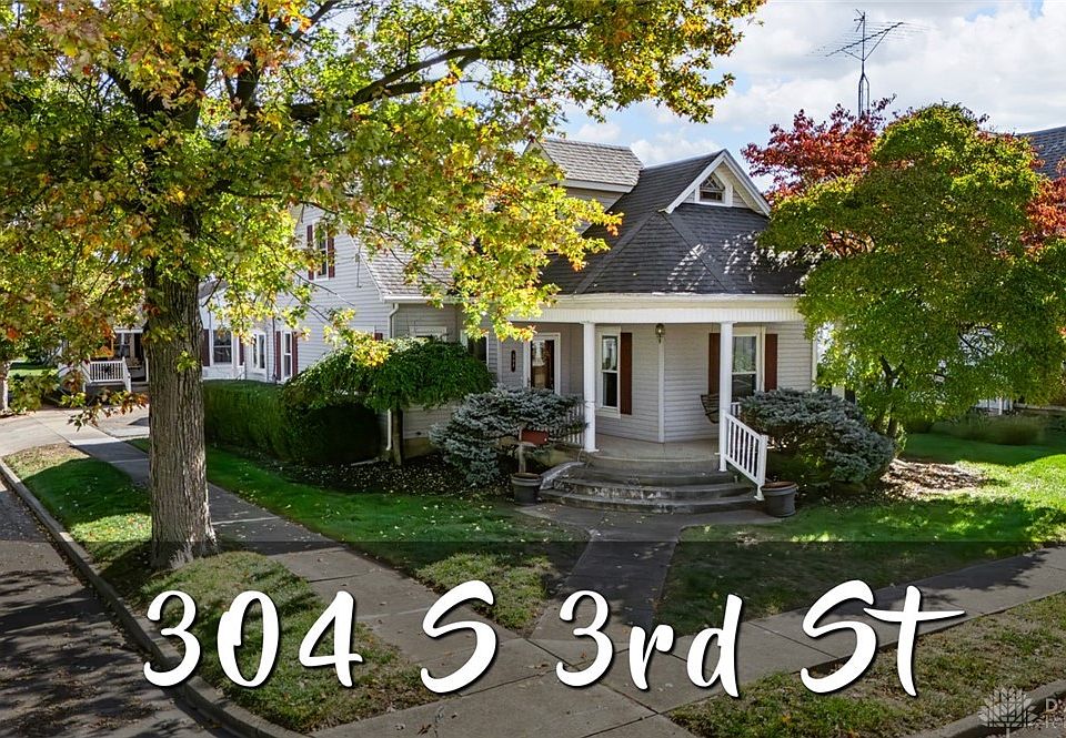 1st image of 304 S 3rd St