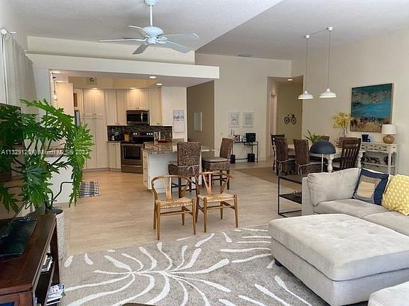 3rd image of 4773 Orchard Ln