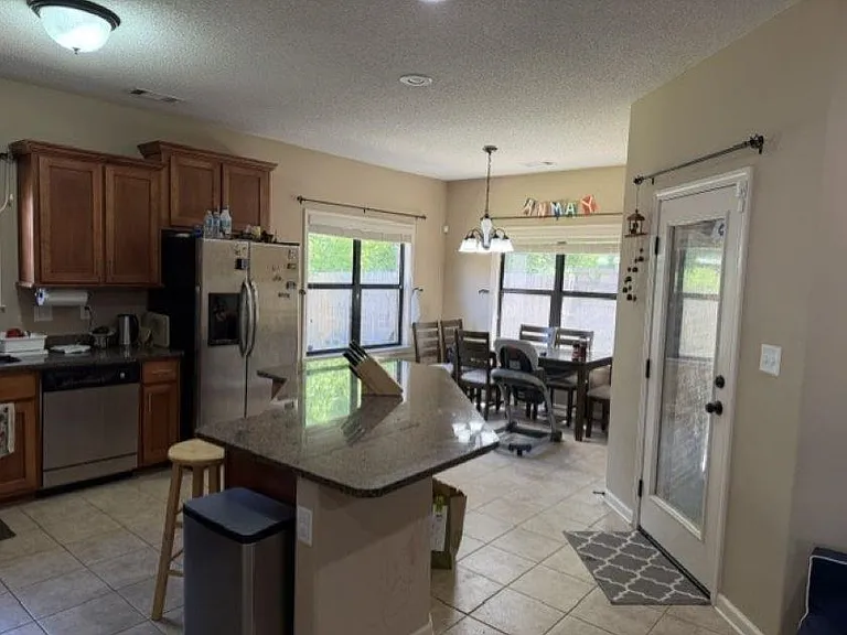 3522 Golden Valley Ln — Photo 16