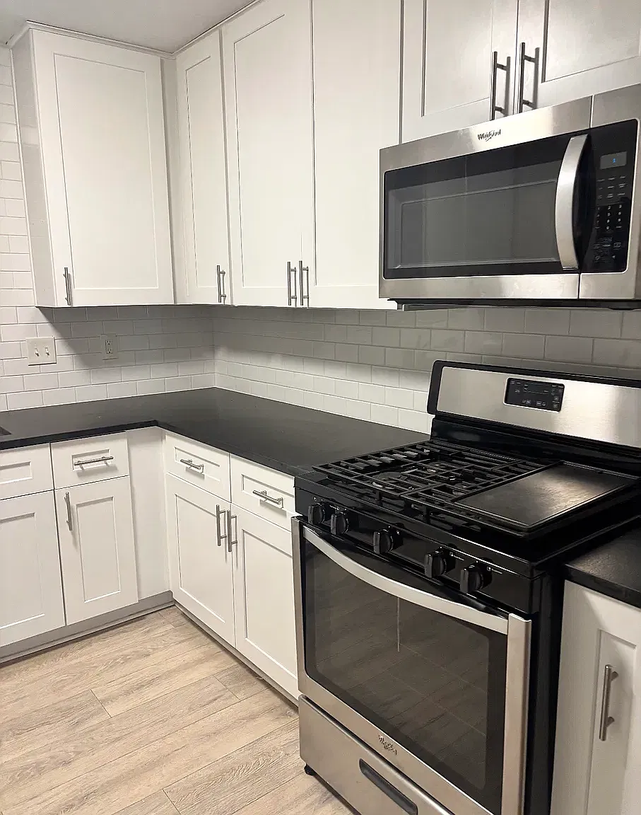 3 bed, 1534 sqft, $2,395 — Photo 2
