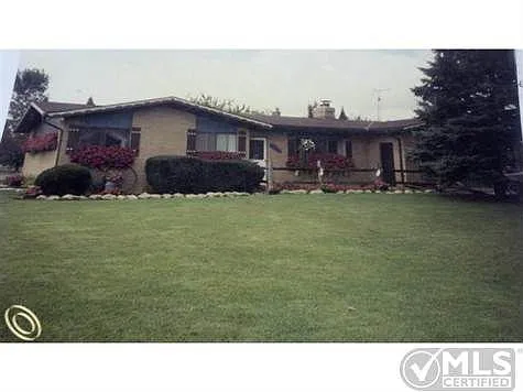 6544 Meldrum Rd photo 1