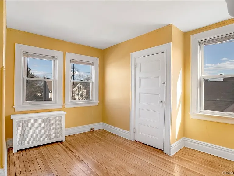 29 Neptune Ave #3 — Photo 4