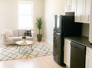 702 Fairmount Ave #B, Philadelphia, PA 19123