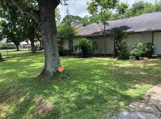 3009 32nd St, Port Arthur, TX 77642