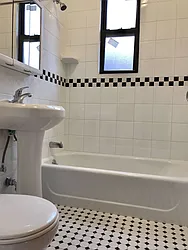 Rented by Zikos Realty Services