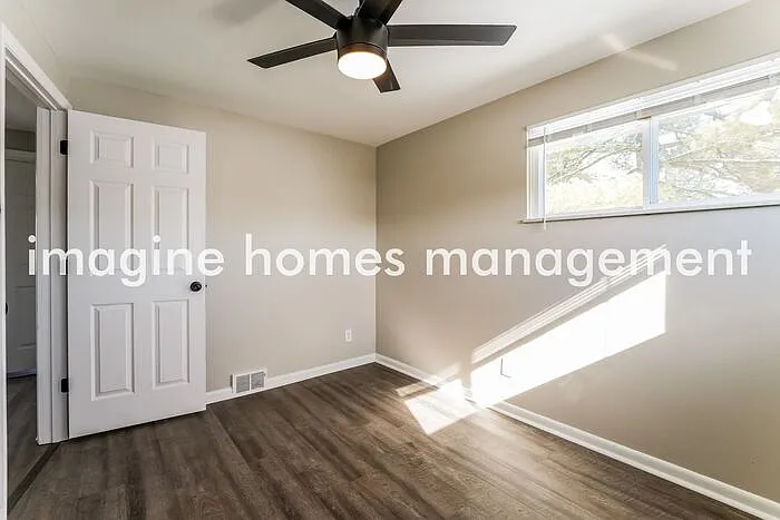 14339 Terrace Dr — Photo 5