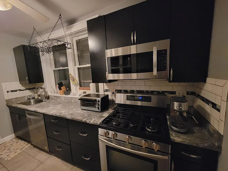 6315 W Park Ave #1 — Photo 8