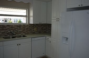 5th image of 401 Buccaneer Dr