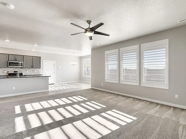 4346 N Nemea Ave — Photo 16