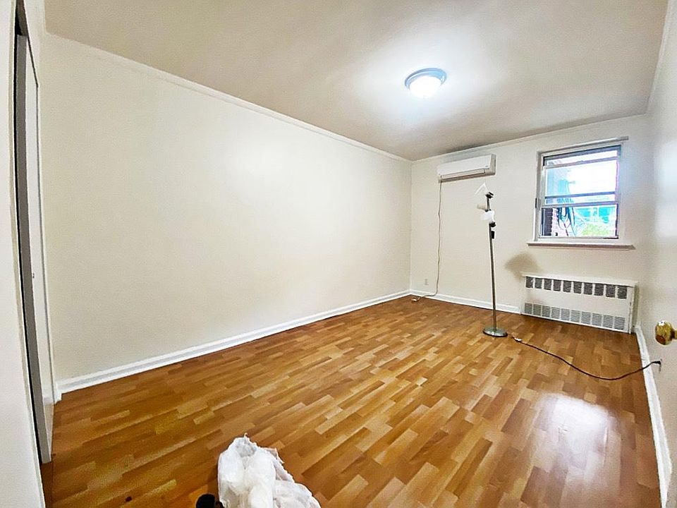 1st image of 1059 59th St #1F