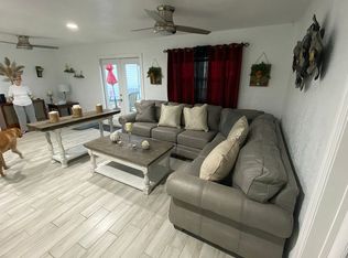 5201 Bugg Rd, Plant City, FL 33567