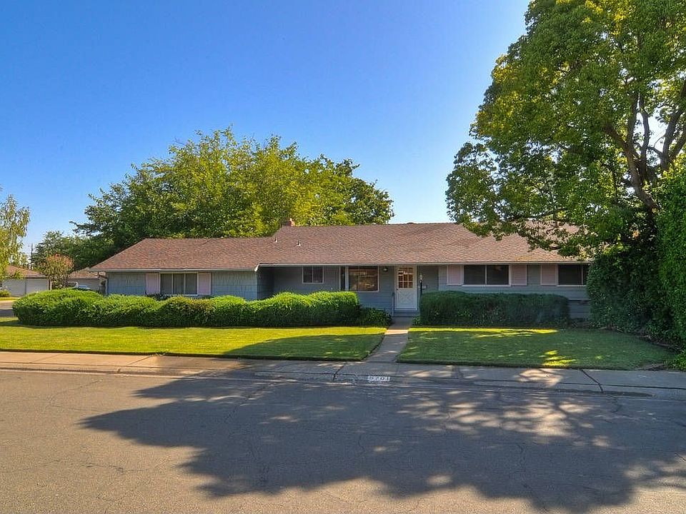 1st image of 5701 Sandburg Dr