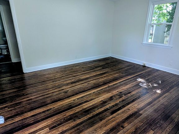 3rd image of 77 Lutie St
