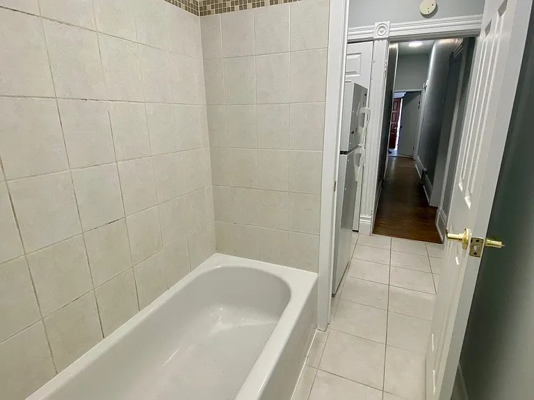 280 Annette St #1 — Photo 10