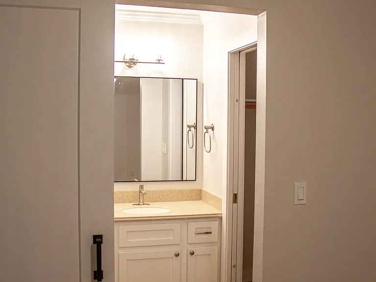 4708 Bear Creek Ln — Photo 21