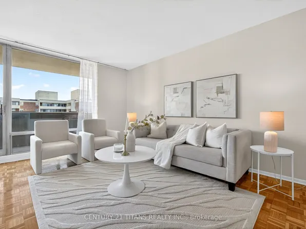 1 Massey Sq Unit 2903, Toronto, ON M4C 5L4