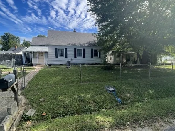 6741 Strathmore Rd, North Chesterfield, VA 23237
