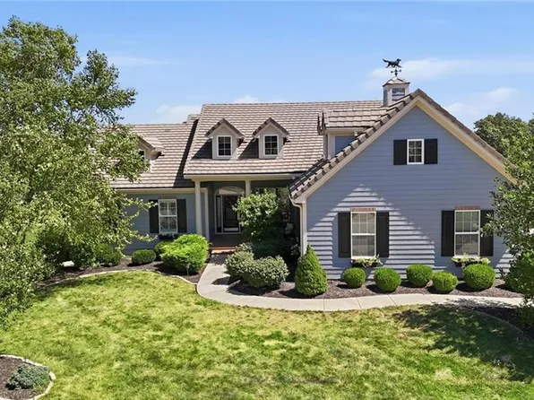10405 N Saint Clair Ave, Kansas City, MO 64154