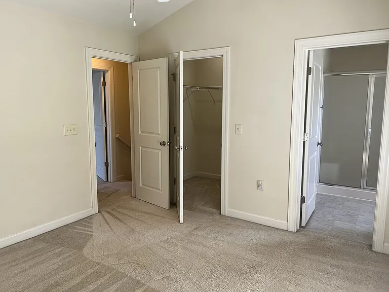354 Summergate Dr — Photo 15