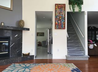 1 Kristal Ct, Coram, NY 11727