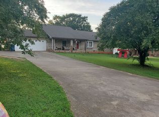 1304 Cambridge Dr, Shelby, NC 28152