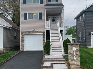 204 Hudson Ave, Middletown, NJ 07748