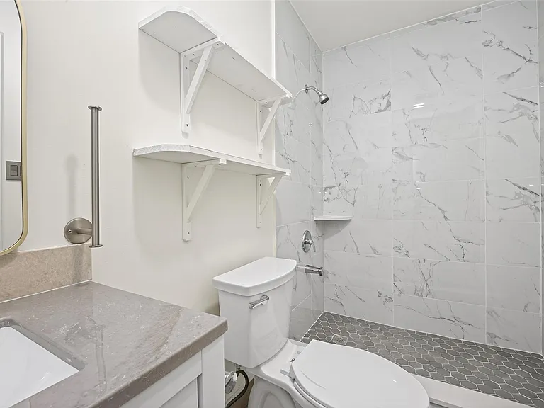 7950 Longridge Dr — Photo 26