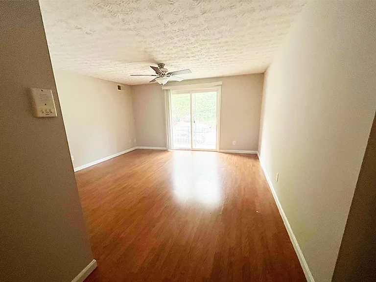 525 Lowell Ave — Photo 21
