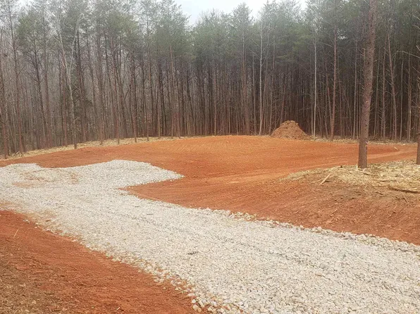 129 Tugaloo Rd, Landrum, SC 29356