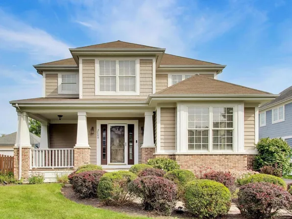 2804 Park Ln, Glenview, IL 60025