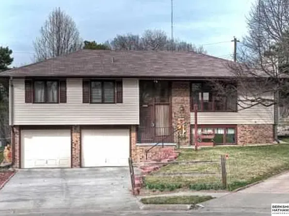 4337 N 81st Avenue Cir, Omaha, NE 68134