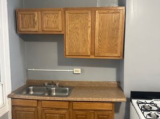 2422 E Lanvale St, Baltimore, MD 21213