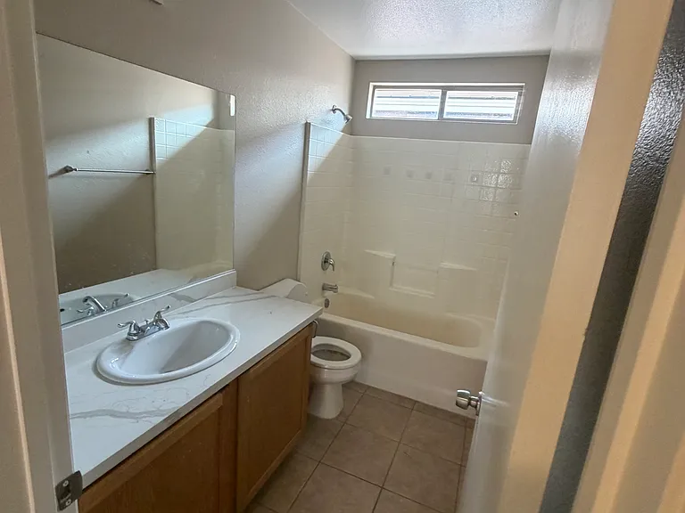 10212 Arlington Abby St — Photo 10