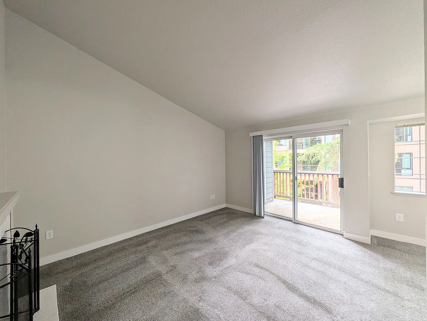 1Bd/1Ba Mill Creek Condo — Photo 4