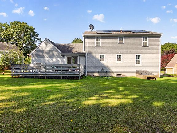 3rd image of 115 Dove Hill Road