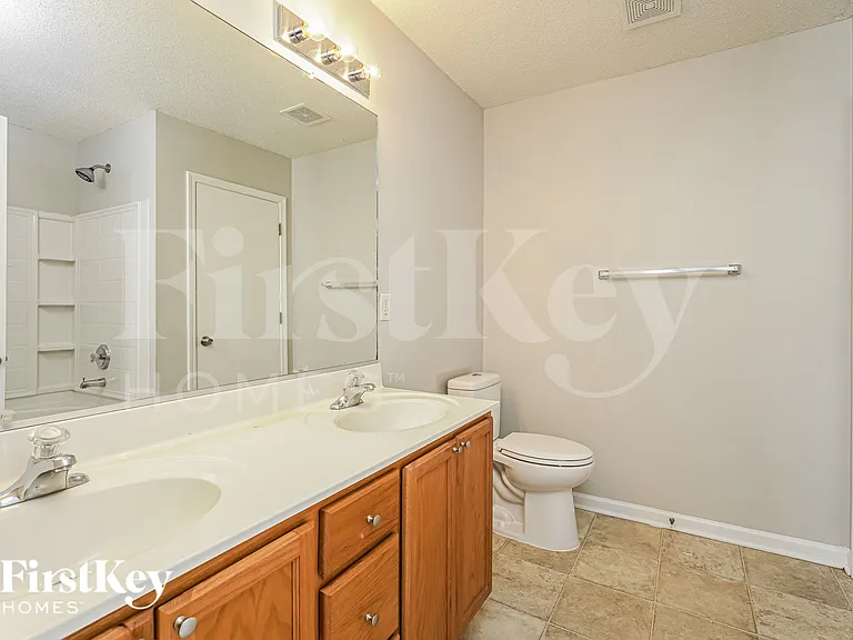 2645 Ninfield Dr — Photo 12