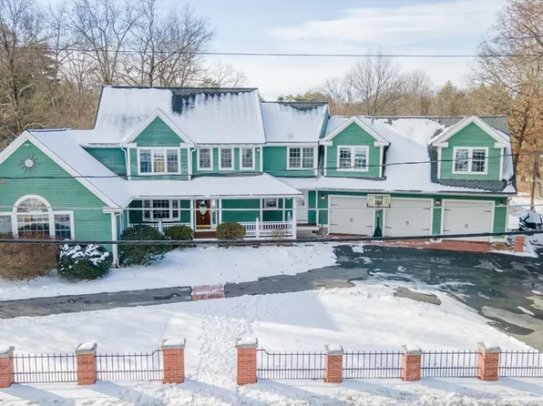 3 Woodruff Rd, Clinton, MA 01510