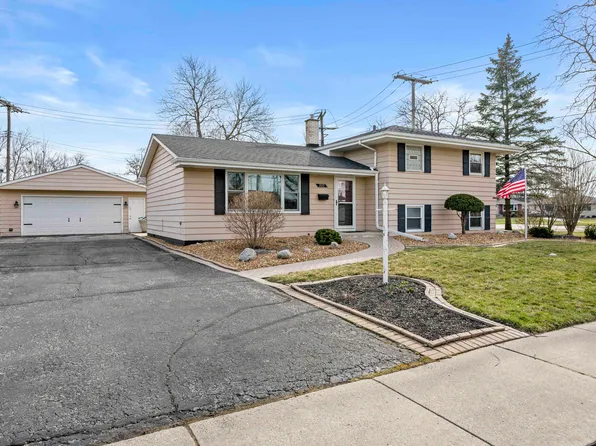 227 Timrick Dr, Munster, IN 46321