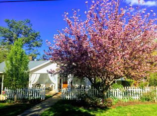 174 Brightwell St, Clarkesville, GA 30523