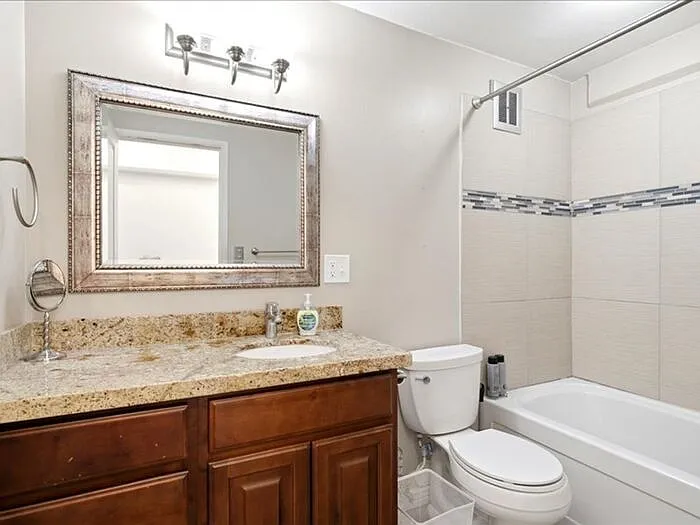 8 E Hillside Ave #603 — Photo 17
