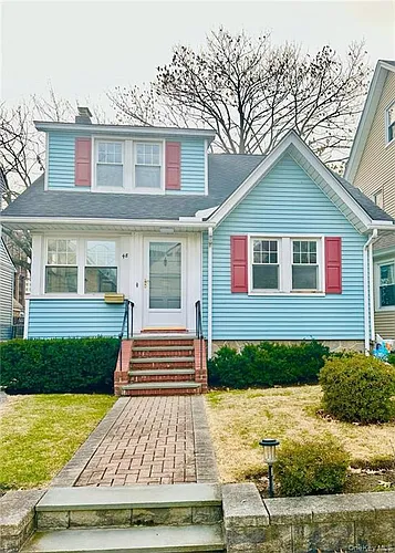 48 Lincoln St Photo 1