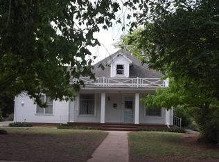 911 Locust St, Alva, OK 73717